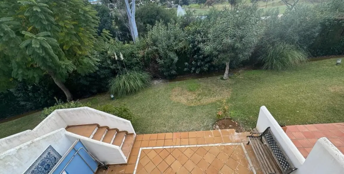Sale of townhouse in Nueva Andalucía 18