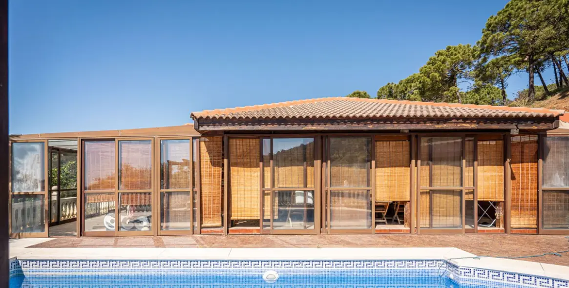 Продажа финки в Estepona 3