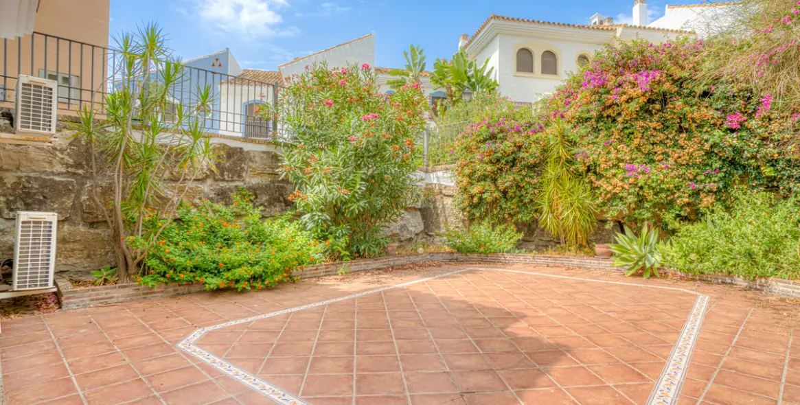 Sale of townhouse in Los Arqueros 7