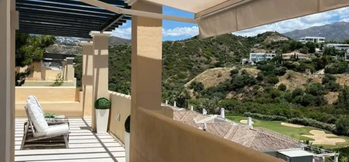 Short-term rent of penthouse in La Quinta 1