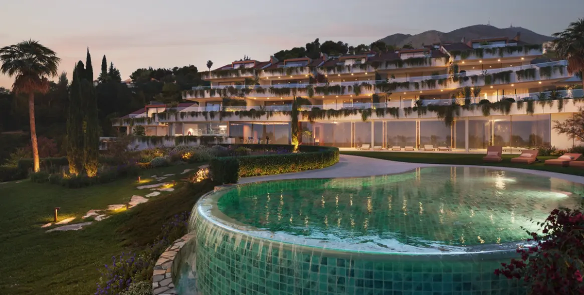 Sale of ground floor apartment in Benalmadena 2