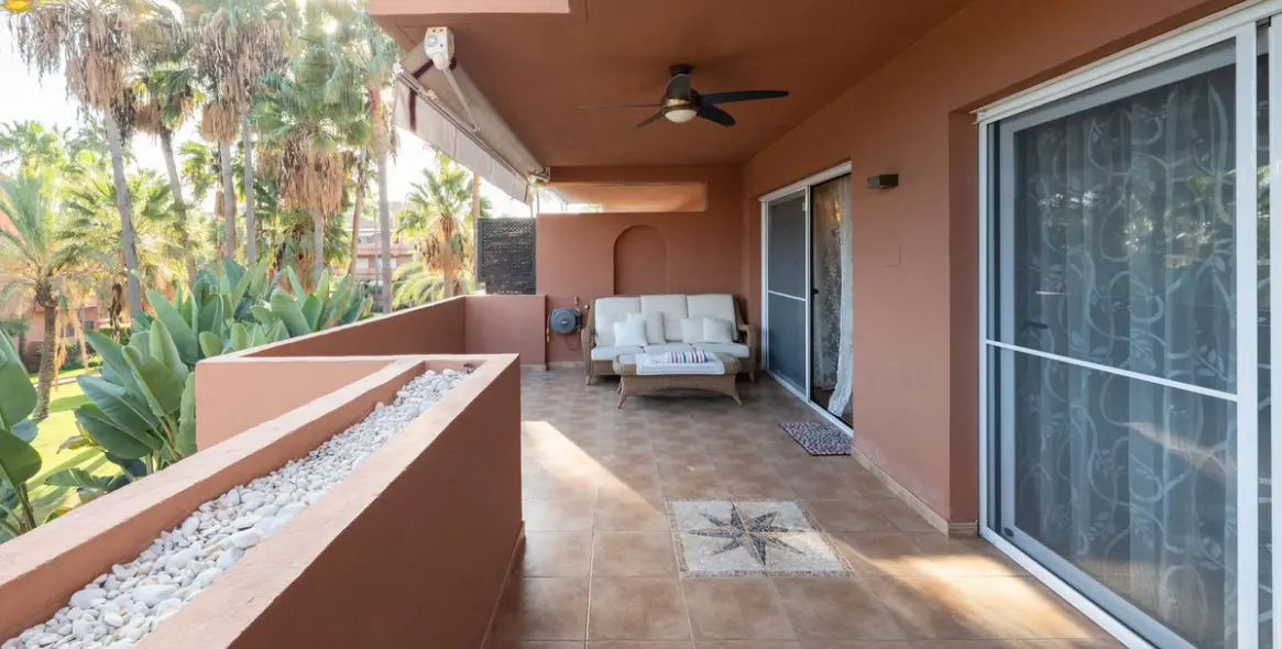 Продажа апартаментов на среднем этаже в Marbella (район Puerto Banús) 5