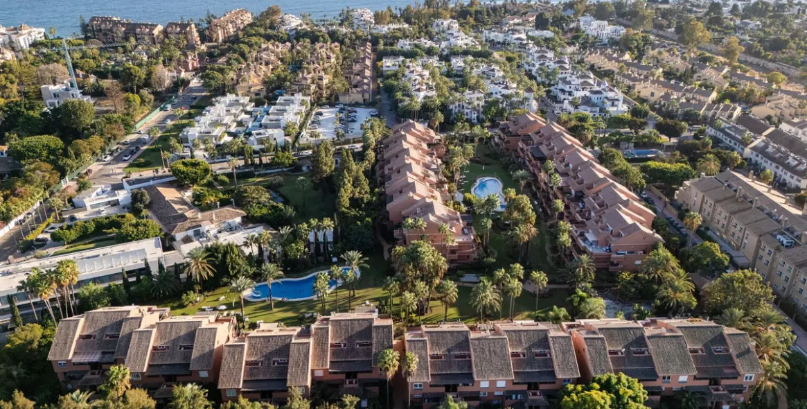 Продажа апартаментов на среднем этаже в Marbella (район Puerto Banús) 8