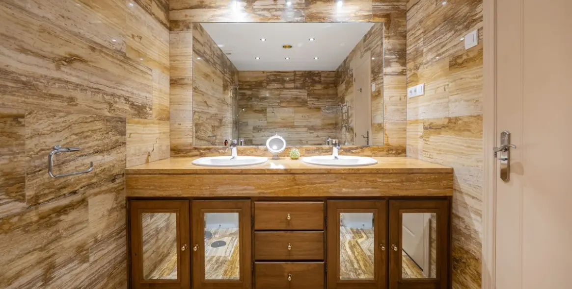 Продажа апартаментов на среднем этаже в Puerto Banús 14