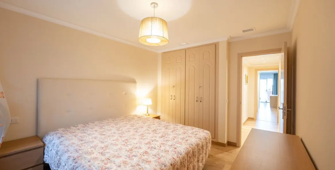 Продажа апартаментов на среднем этаже в Puerto Banús 15