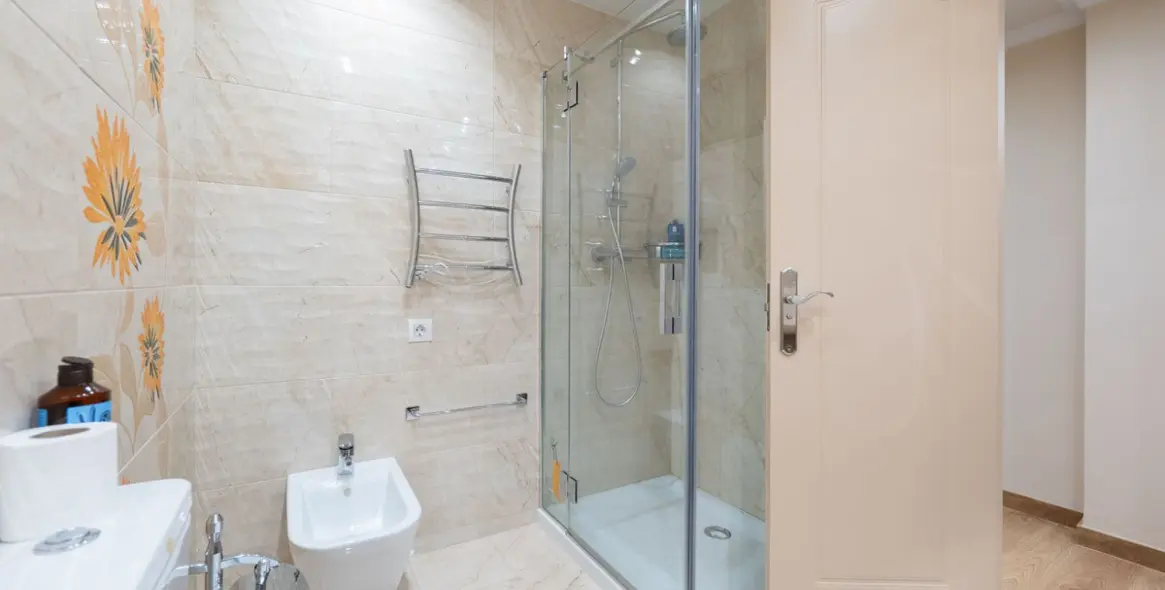 Продажа апартаментов на среднем этаже в Puerto Banús 17