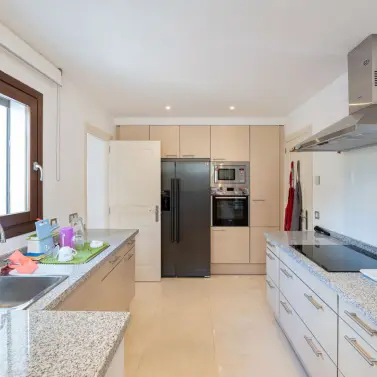 Venta de adosado en Benahavís