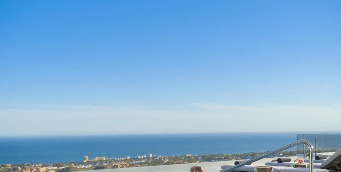 Sale of ground floor apartment in La Cala de Mijas 14