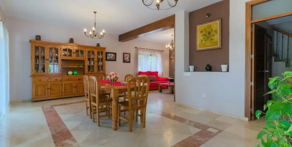 Продажа финки в Estepona 8