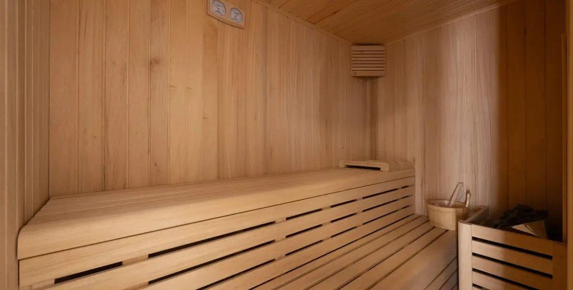 Sale of middle floor apartment in Estepona 23