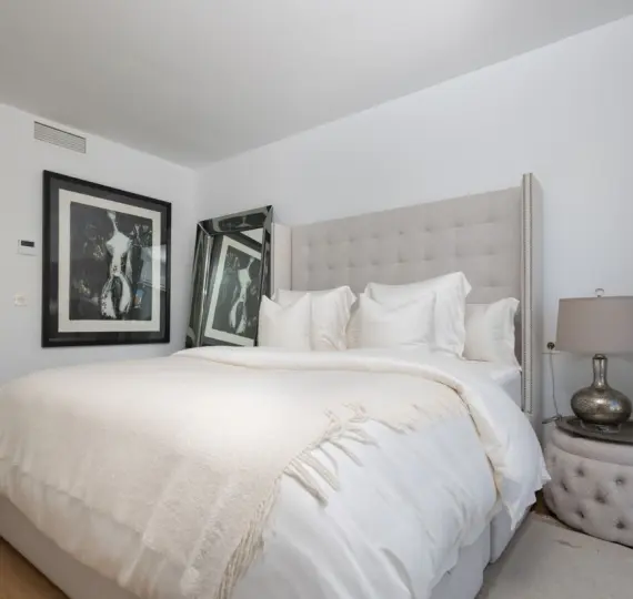 Продажа дома на две семьи в Calahonda