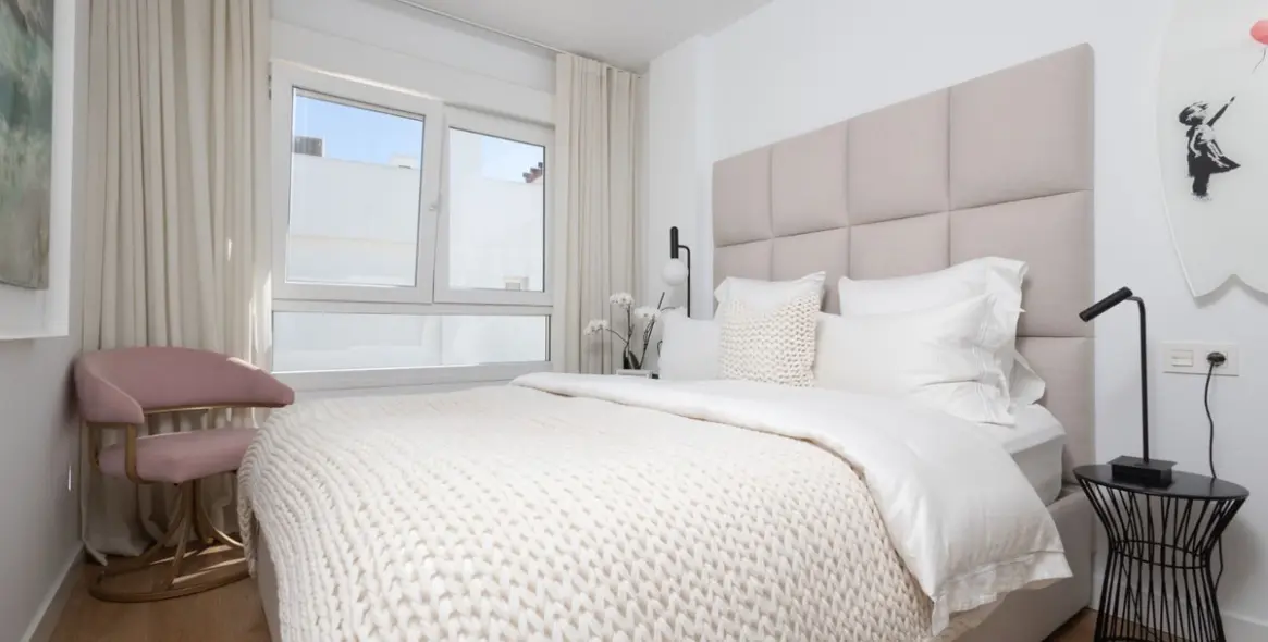 Sale of semi-detached house in Calahonda 13