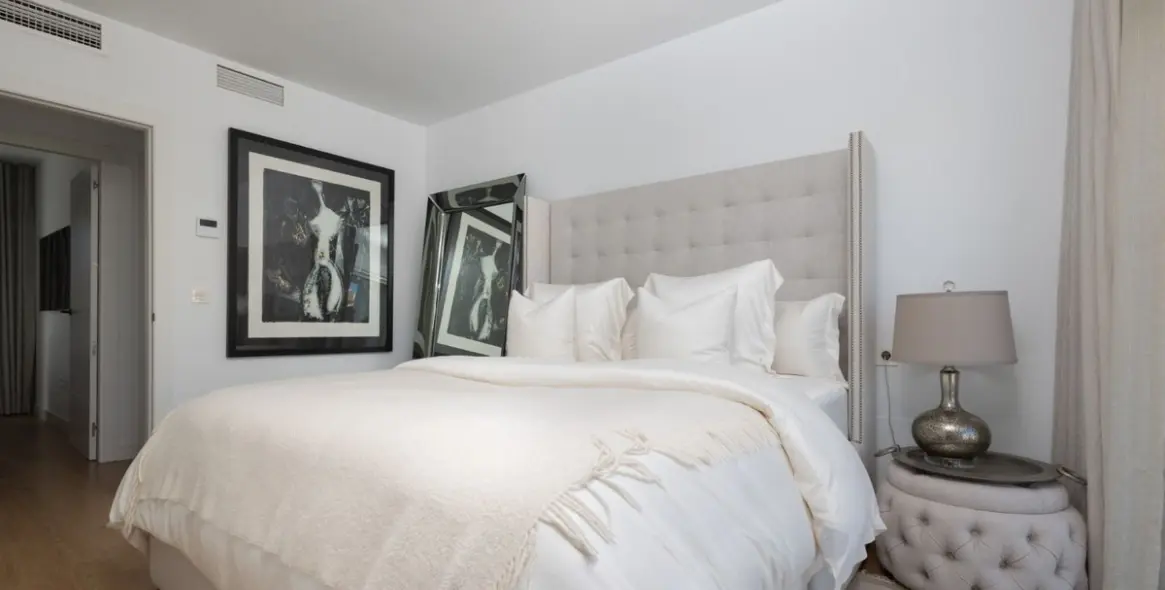 Sale of semi-detached house in Calahonda 19