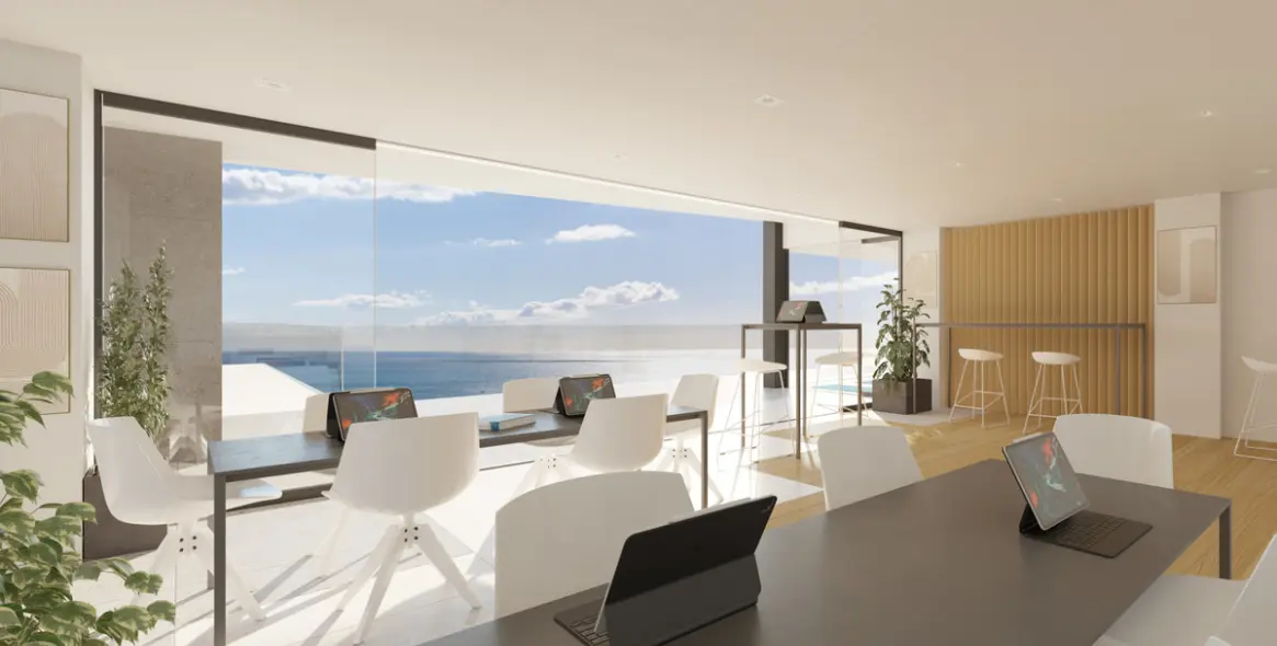 Sale of ground floor apartment in Carvajal 7
