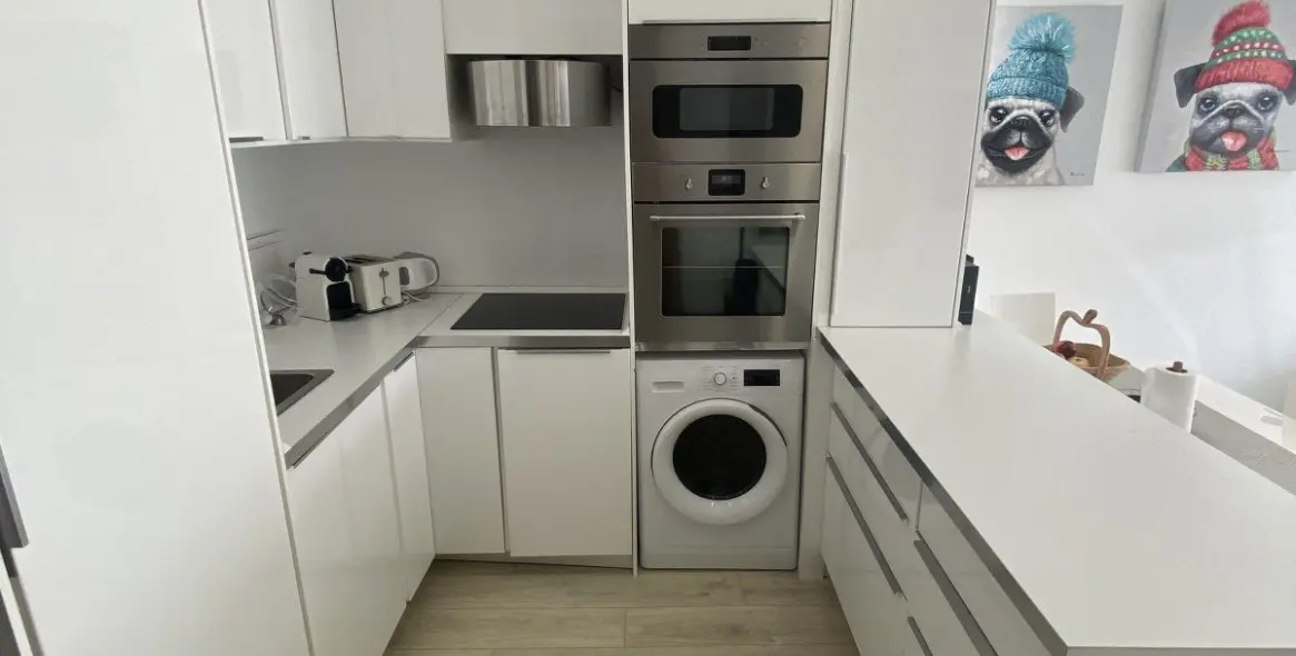 Sale of ground floor apartment in Puerto Banús 4