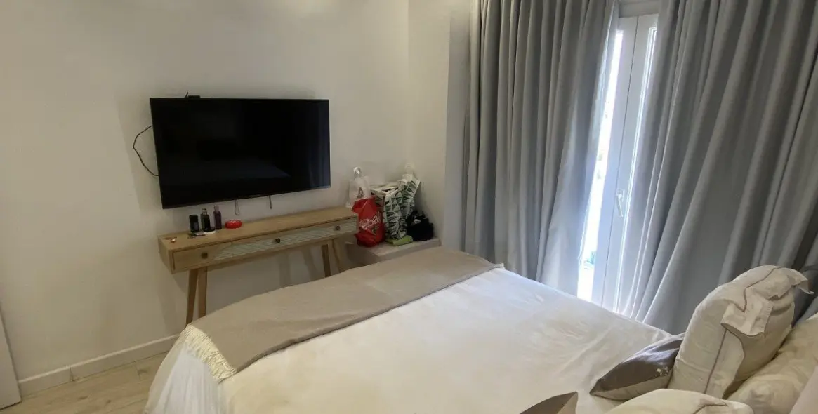 Sale of ground floor apartment in Puerto Banús 22