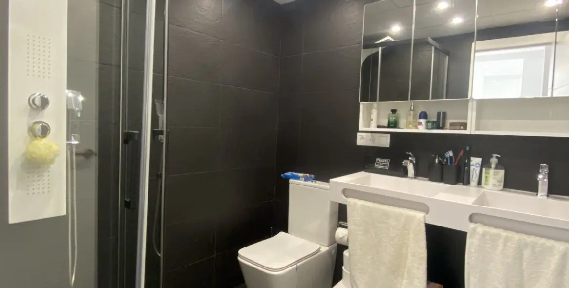 Sale of ground floor apartment in Puerto Banús 24