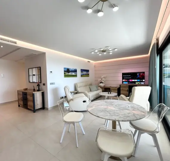 Продажа апартаментов на среднем этаже в La Quinta