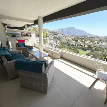 Продажа апартаментов на среднем этаже в La Quinta