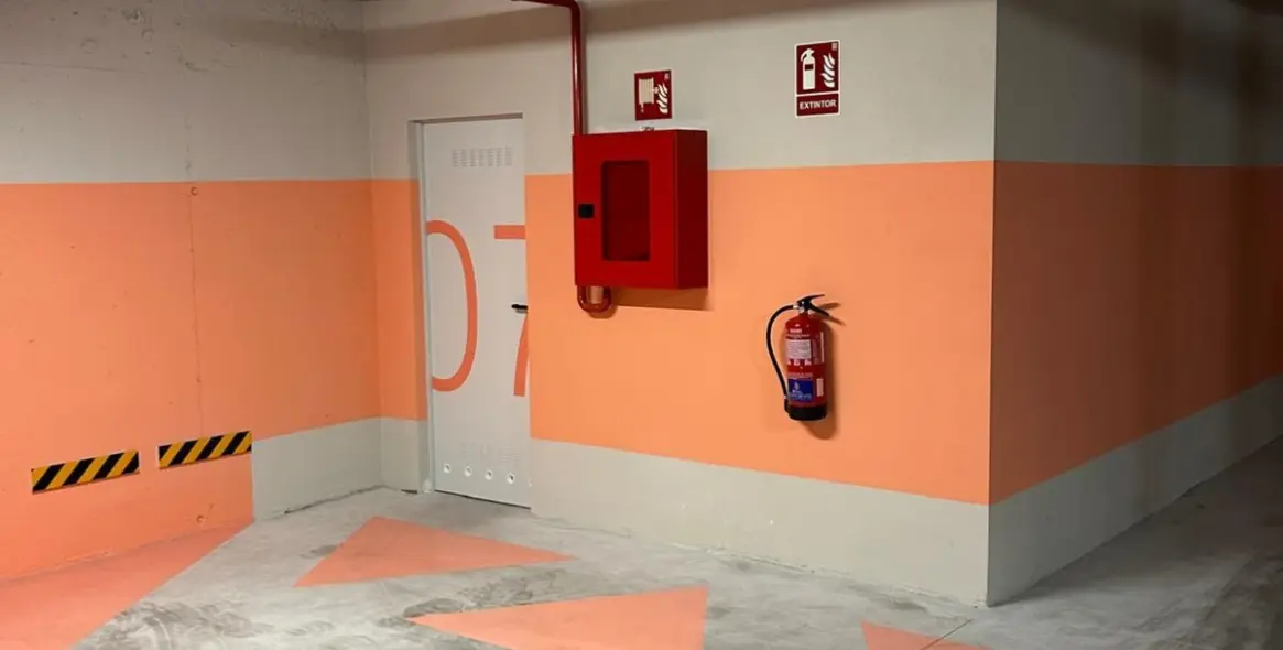 Sale of middle floor apartment in La Quinta 32