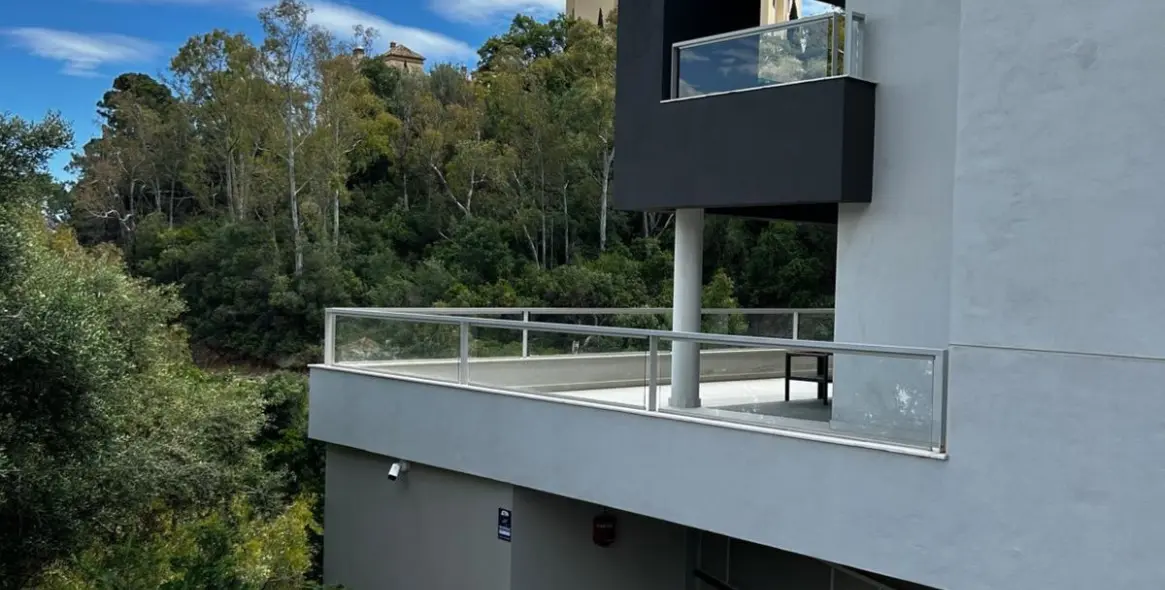 Sale of middle floor apartment in La Quinta 34