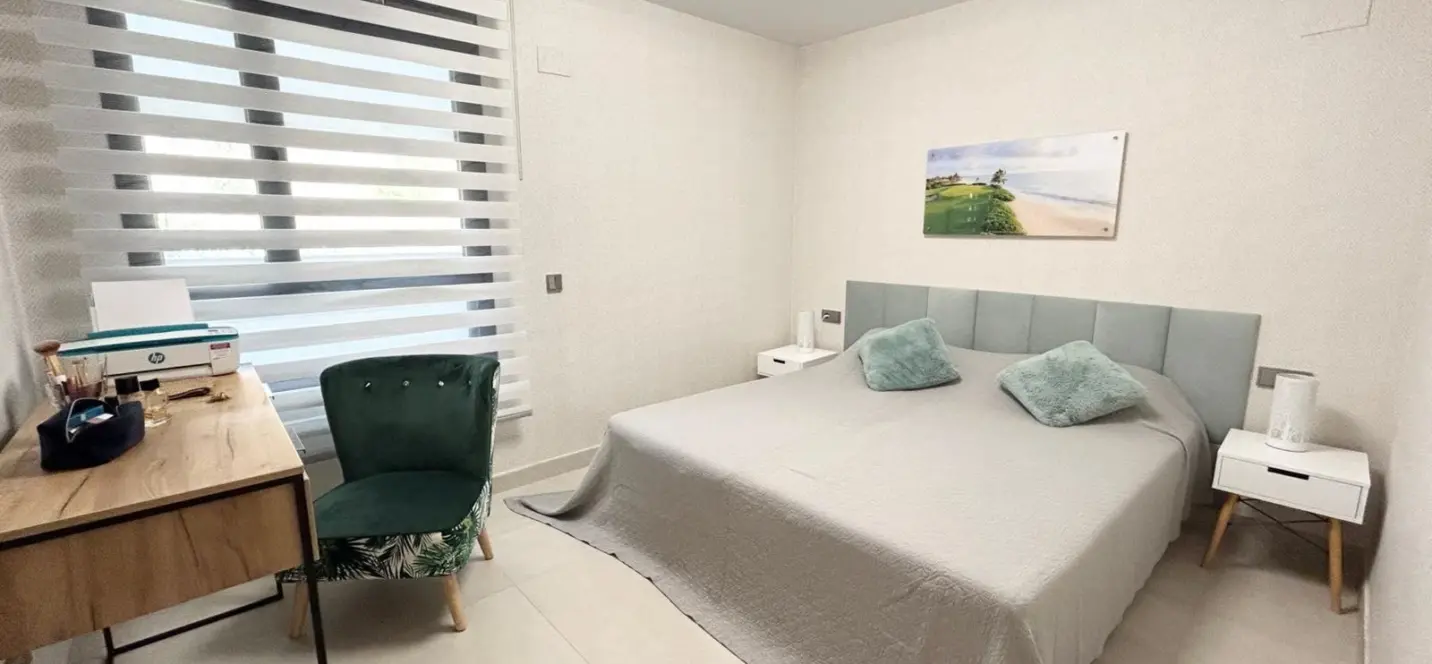 Sale of middle floor apartment in La Quinta 3