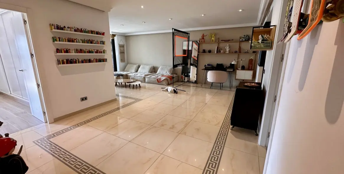 Sale of penthouse duplex in Benahavís (district Benahavís) 4