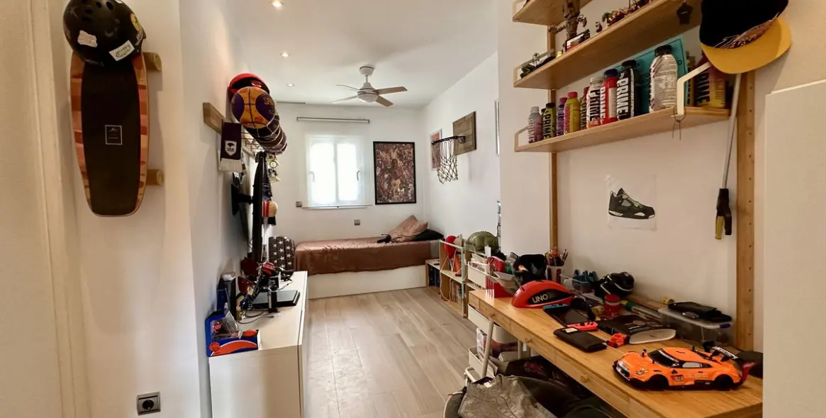 Sale of penthouse duplex in Benahavís (district Benahavís) 8