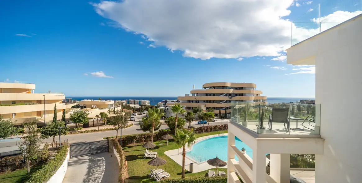 Venta de apartamento en planta media en Fuengirola 4