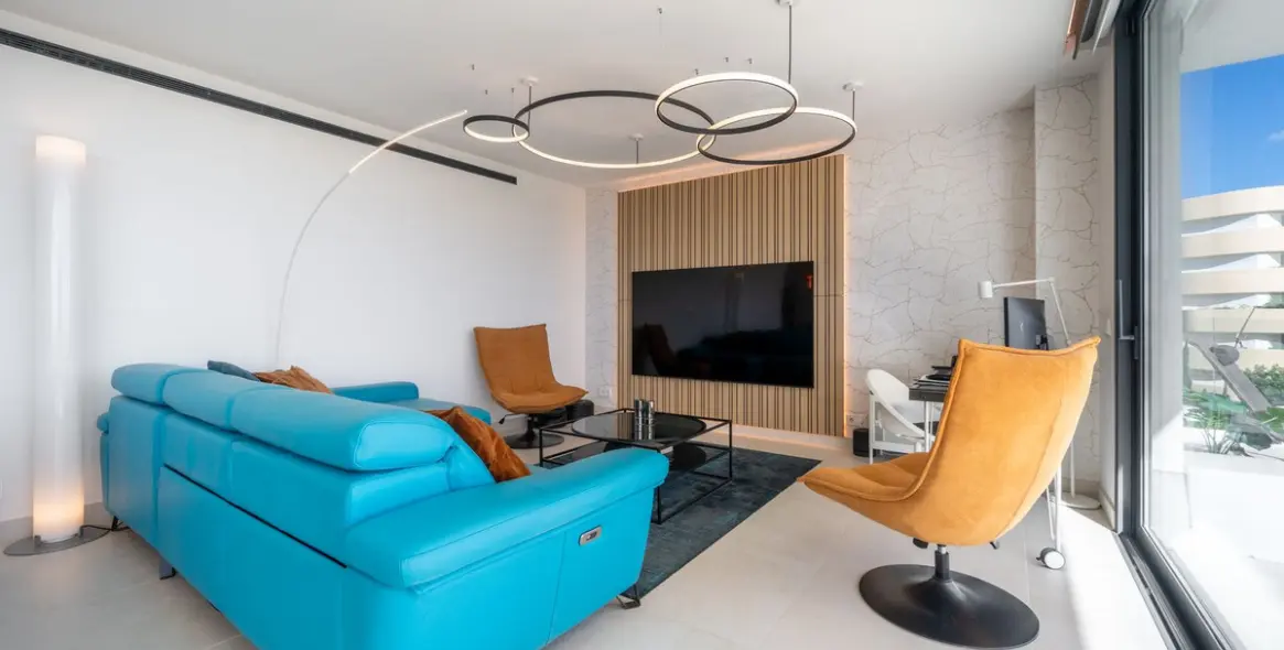 Venta de apartamento en planta media en Fuengirola 11