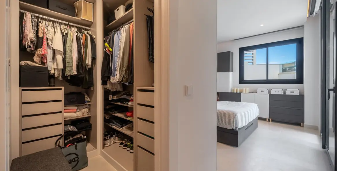 Venta de apartamento en planta media en Fuengirola 23