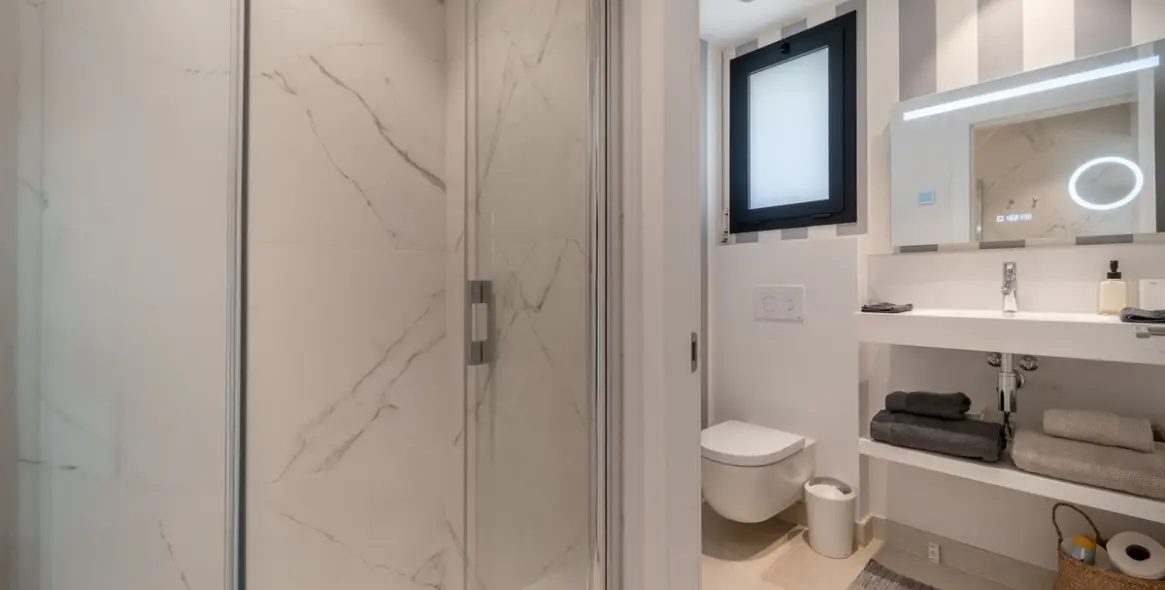 Venta de apartamento en planta media en Fuengirola 29
