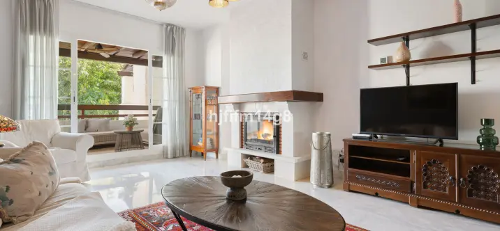 Продажа апартаментов на среднем этаже в San Pedro de Alcántara 2