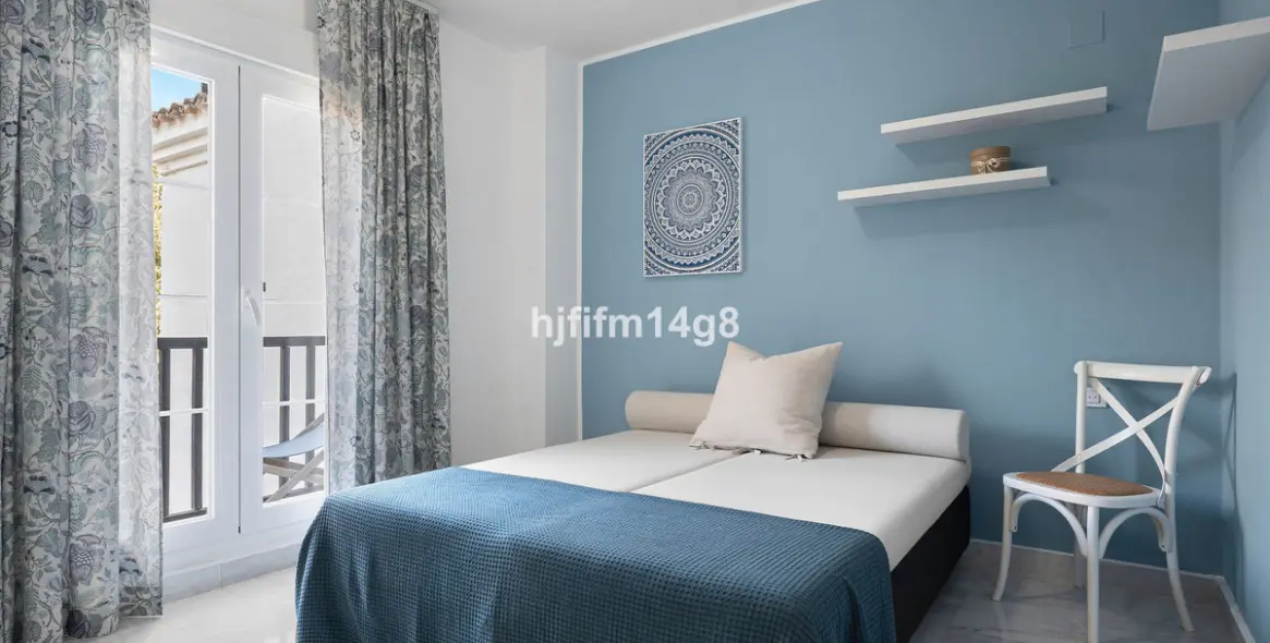 Продажа апартаментов на среднем этаже в San Pedro de Alcántara 17