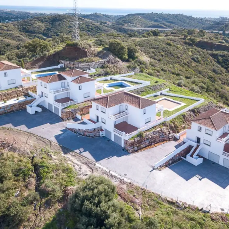 Venta de villa independiente en Estepona