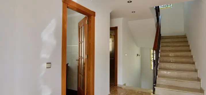 Sale of detached villa in Alhaurín de la Torre 4