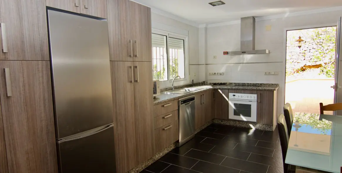 Sale of detached villa in Alhaurín de la Torre 6