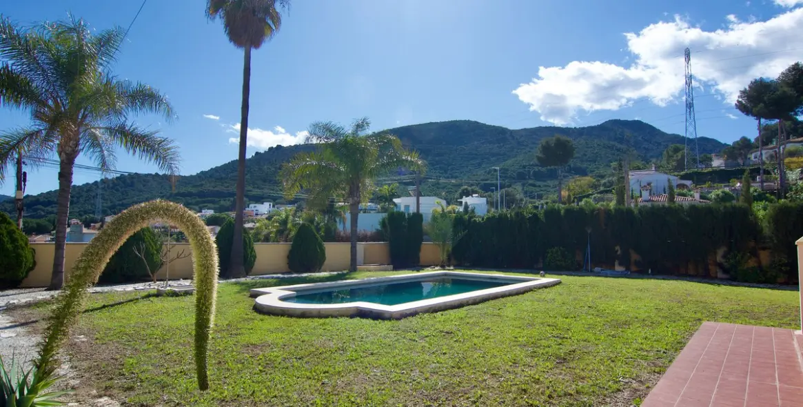 Sale of detached villa in Alhaurín de la Torre 13