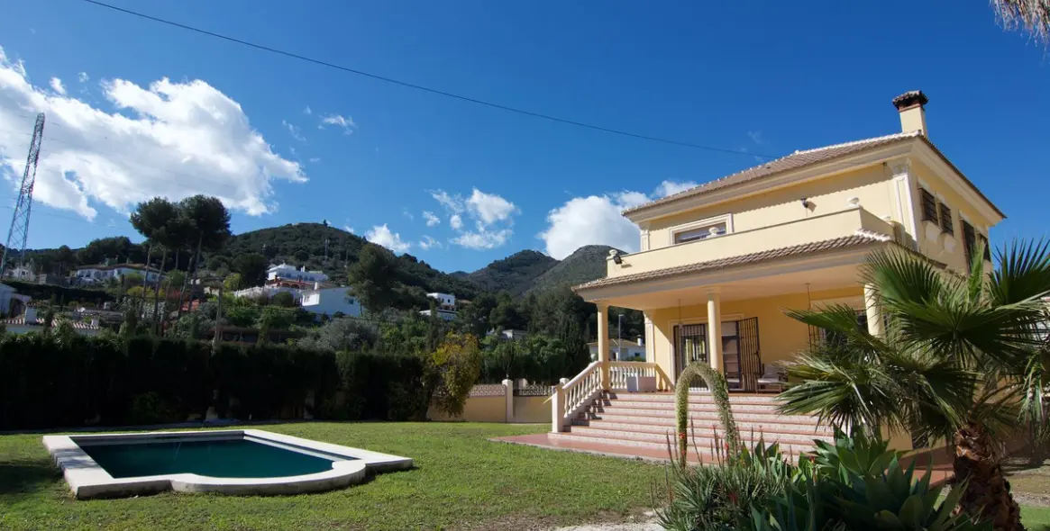 Sale of detached villa in Alhaurín de la Torre 14