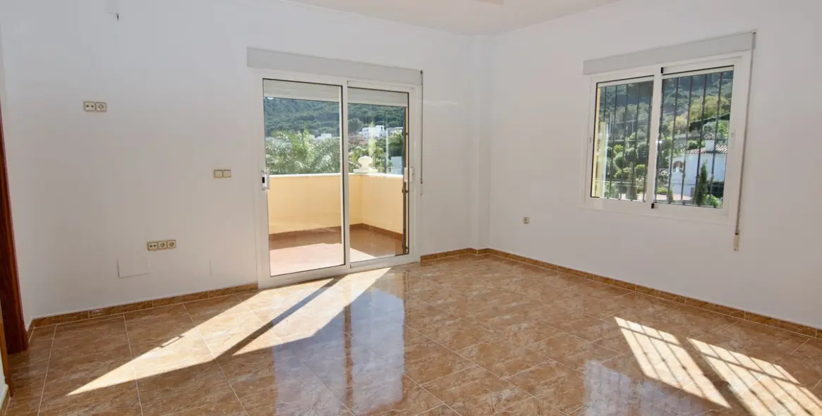 Sale of detached villa in Alhaurín de la Torre 18