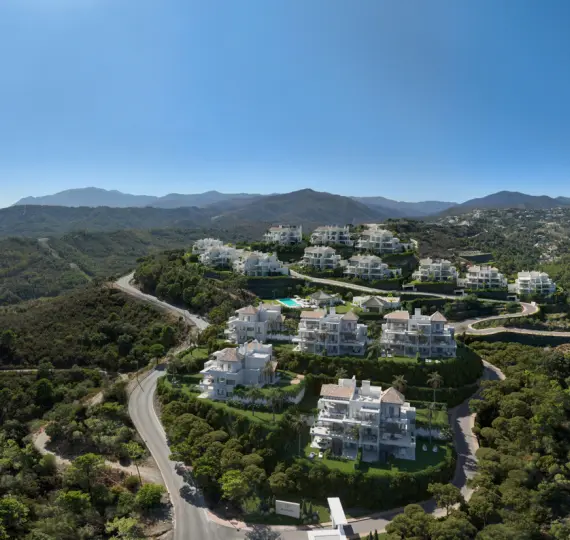 Sale of ground floor apartment in Benahavís