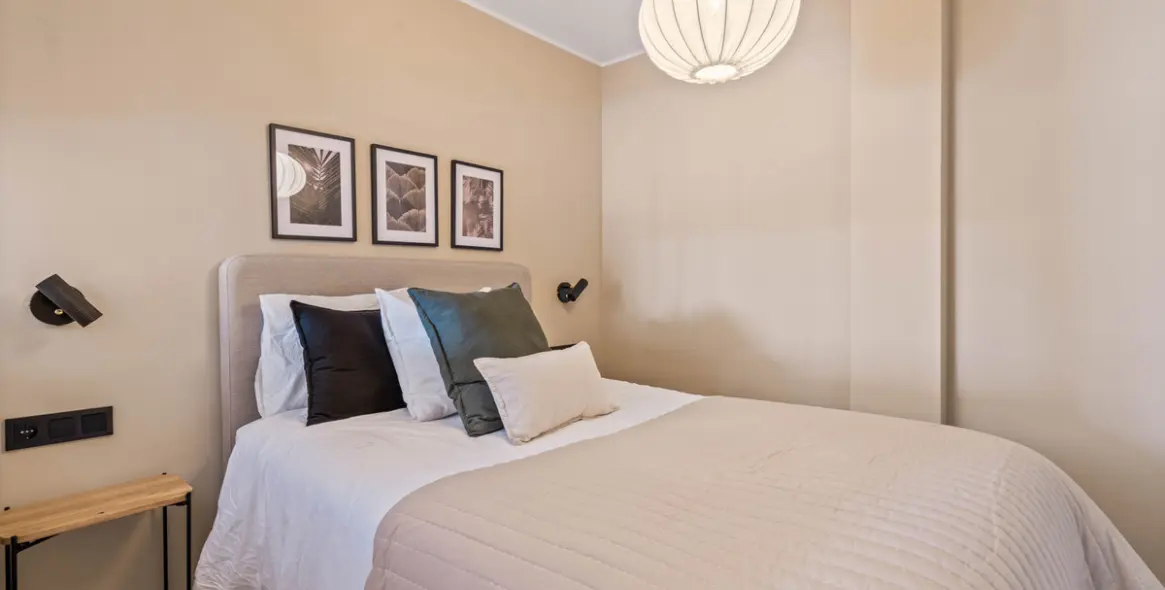 Venta de apartamento en planta media en Nueva Andalucía 20