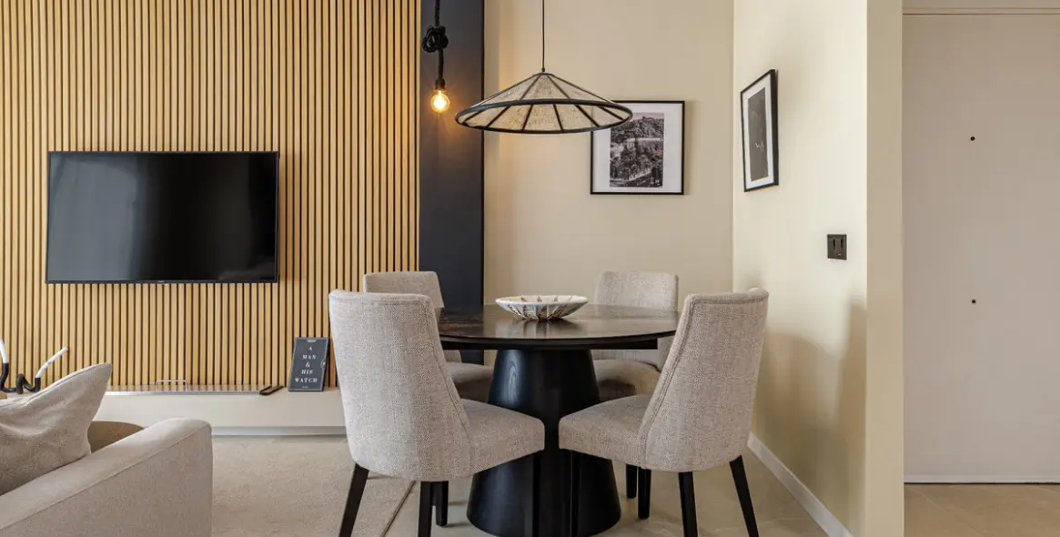 Venta de apartamento en planta media en Nueva Andalucía 14