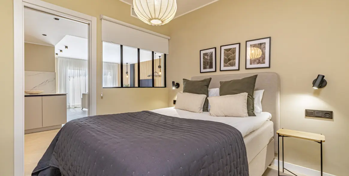 Venta de apartamento en planta media en Nueva Andalucía 21