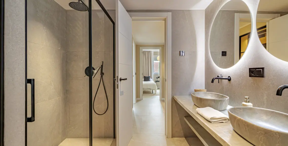 Venta de apartamento en planta media en Nueva Andalucía 22