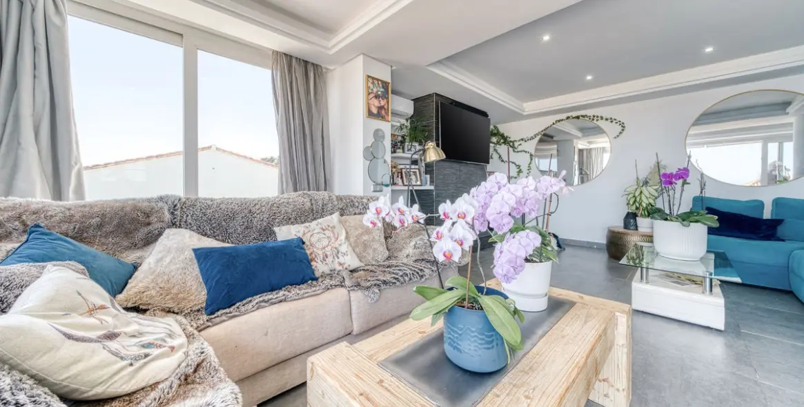 Продажа  отдельно стоящей виллы в Estepona 13