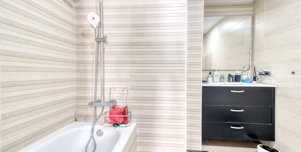 Продажа  отдельно стоящей виллы в Estepona 26