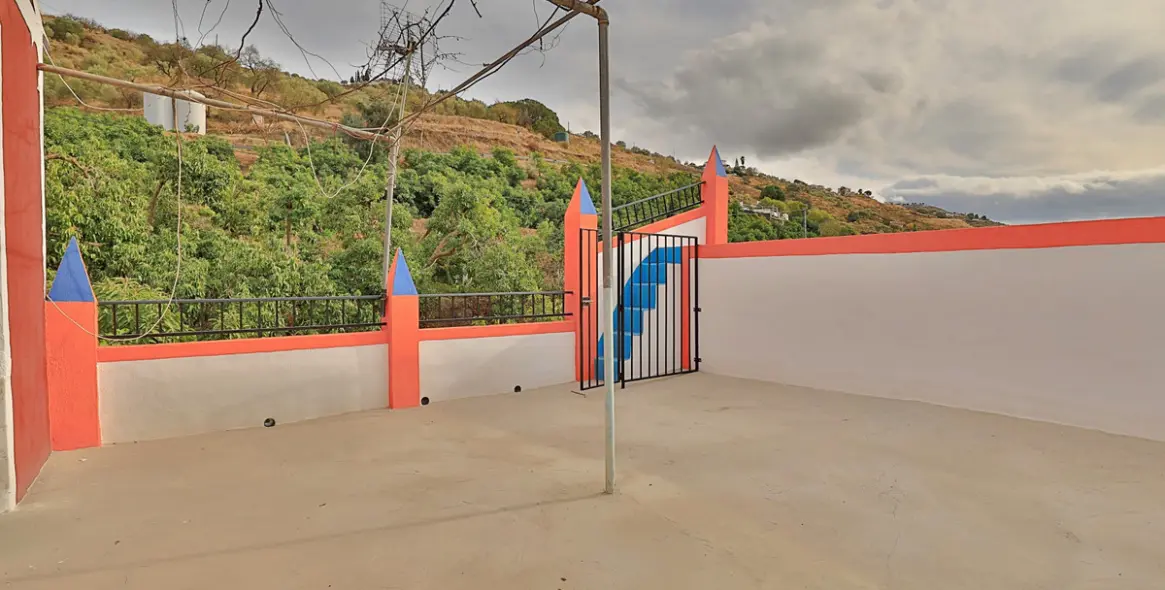 Sale of detached villa in Archez 9