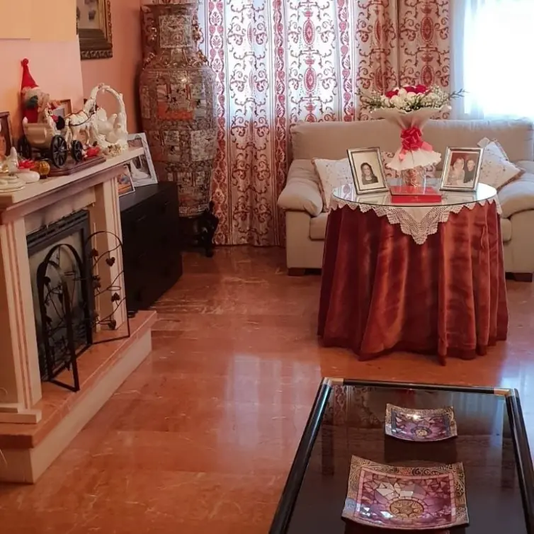 Продажа  отдельно стоящей виллы в Alhaurín de la Torre