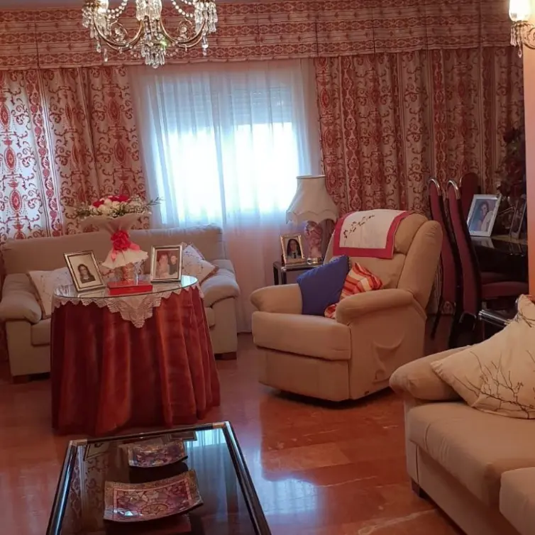 Продажа  отдельно стоящей виллы в Alhaurín de la Torre